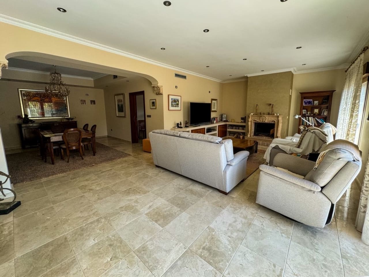 5 makuuhuone Maalaistalo myytävänä paikassa Orihuela mukana uima-altaan 
autotalli - 850 000 € (Ref: 9233603)