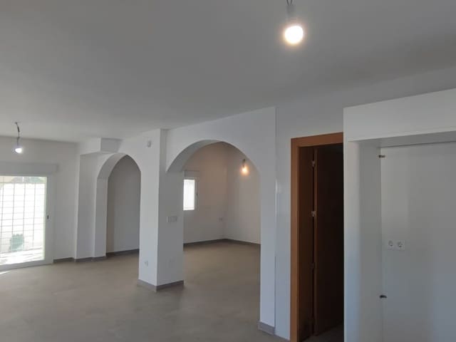 3 sovrum Finca/Hus på landet till salu i Catral med pool - 450 000 € (Ref: 9233605)