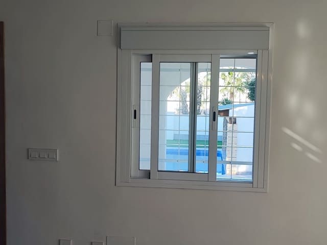 3 sovrum Finca/Hus på landet till salu i Catral med pool - 450 000 € (Ref: 9233605)