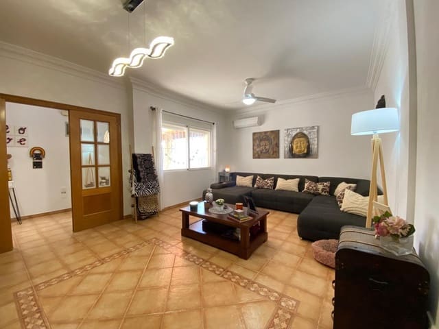 4 soverom Finca/Herregård til salgs i Alicante by med svømmebasseng - € 475 000 (Ref: 9233607)