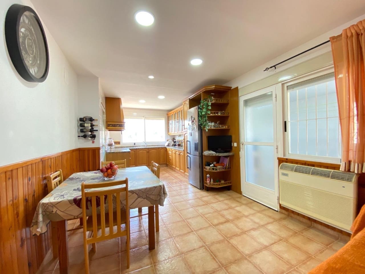 4 sovrum Finca/Hus på landet till salu i Alicante stad med pool - 475 000 € (Ref: 9233607)