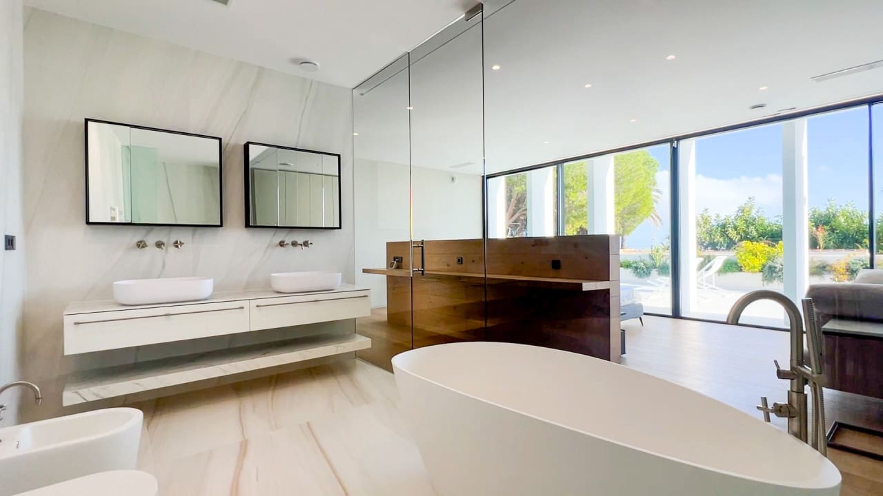 5 slaapkamer Villa te koop in Altea met zwembad garage - € 5.400.000 (Ref: 9233608)