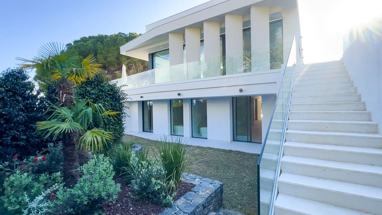 5 slaapkamer Villa te koop in Altea met zwembad garage - € 5.400.000 (Ref: 9233608)