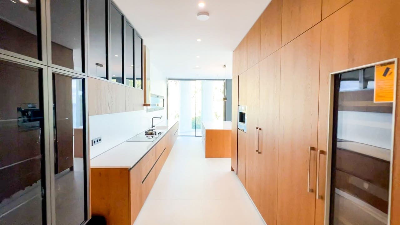 5 slaapkamer Villa te koop in Altea met zwembad garage - € 5.400.000 (Ref: 9233608)