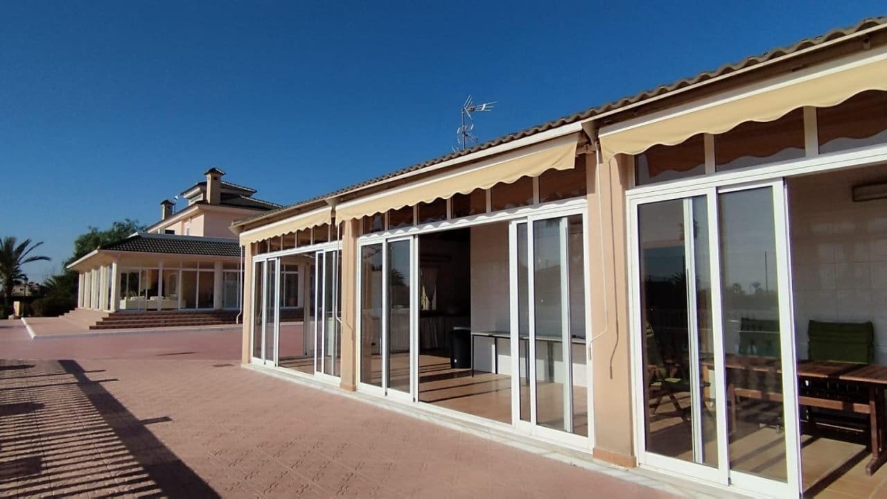 6 slaapkamer Finca/Landhuis te koop in Elche / Elx met zwembad - € 950.000 (Ref: 9233610)