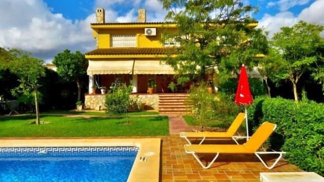 5 quarto Quinta/Casa Rural para venda em San Vicente / Sant Vicent del Raspeig com piscina - 576 000 € (Ref: 9233611)