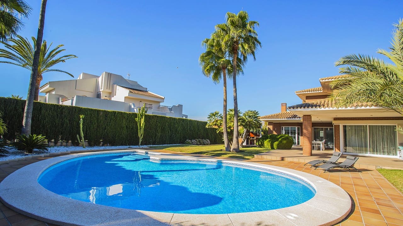 7 soverom Villa til salgs i Benidorm med svømmebasseng - € 1 595 000 (Ref: 9233613)