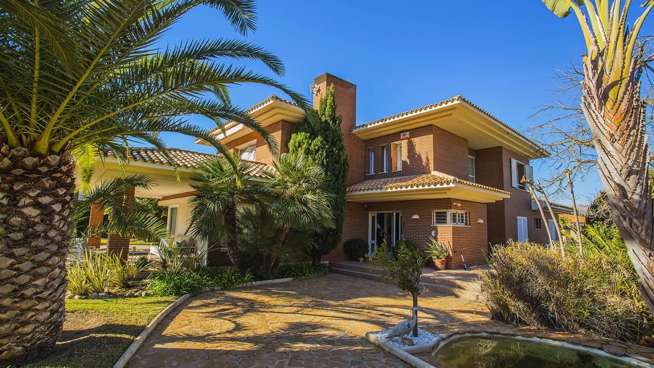 7 soverom Villa til salgs i Benidorm med svømmebasseng - € 1 595 000 (Ref: 9233613)