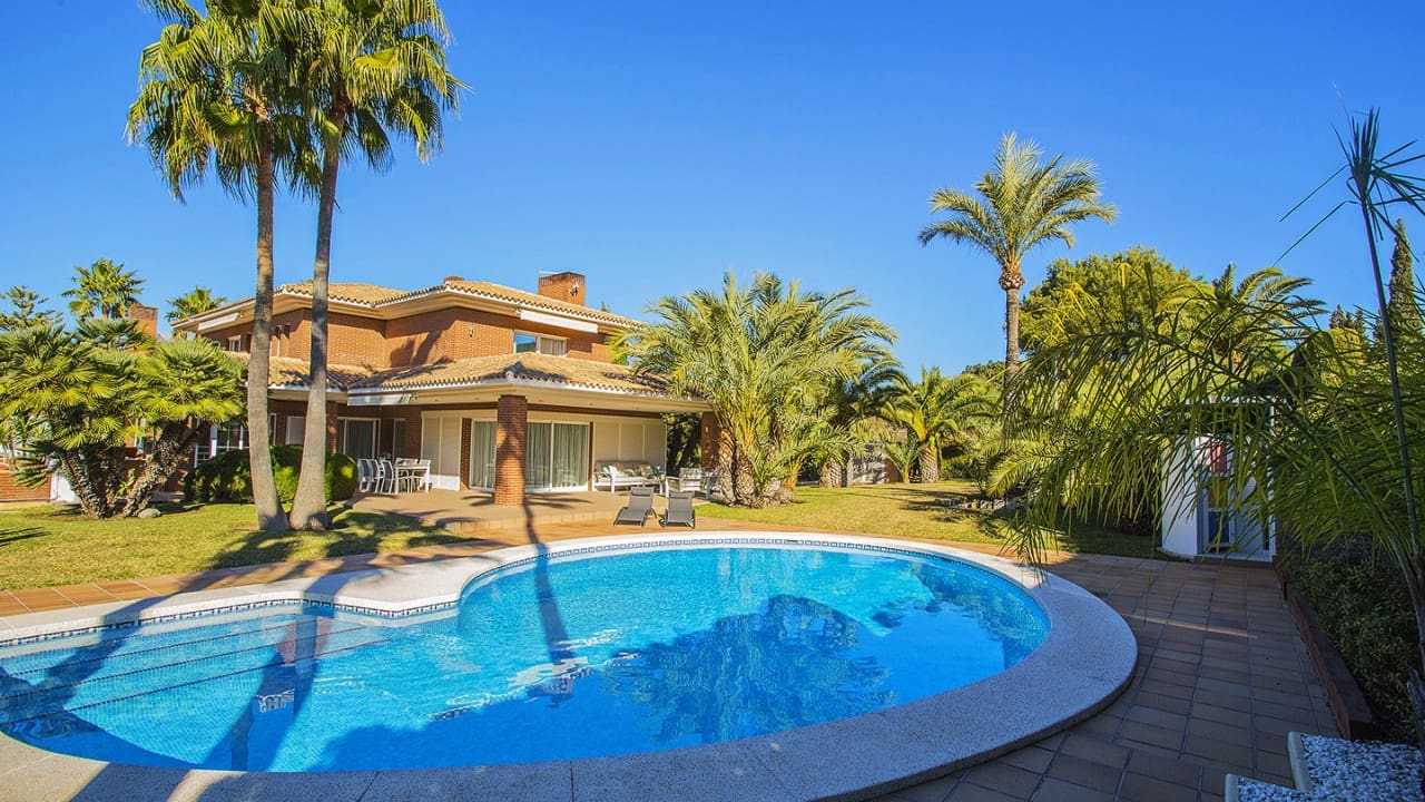 7 soverom Villa til salgs i Benidorm med svømmebasseng - € 1 595 000 (Ref: 9233613)