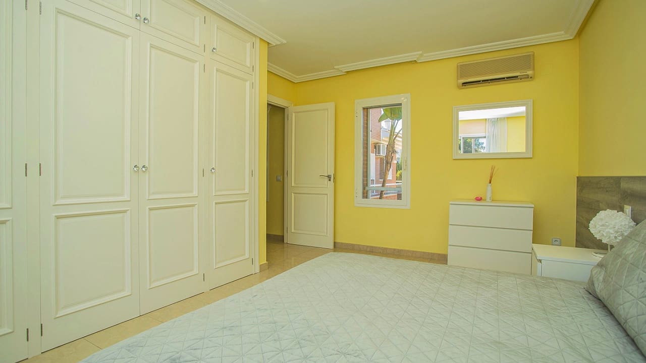 7 soverom Villa til salgs i Benidorm med svømmebasseng - € 1 595 000 (Ref: 9233613)