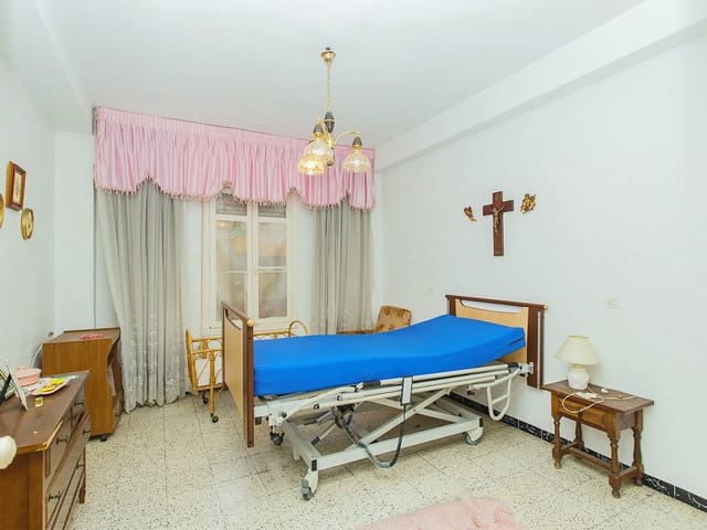 4 quarto Apartamento para venda em Zona Pueblo, Guardamar del Segura - 182 500 € (Ref: 9233615)