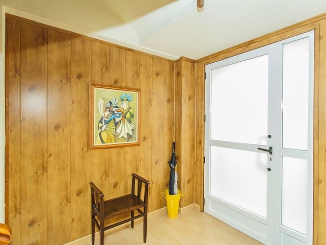 4 quarto Apartamento para venda em Zona Pueblo, Guardamar del Segura - 182 500 € (Ref: 9233615)