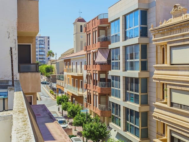 4 quarto Apartamento para venda em Zona Pueblo, Guardamar del Segura - 182 500 € (Ref: 9233615)