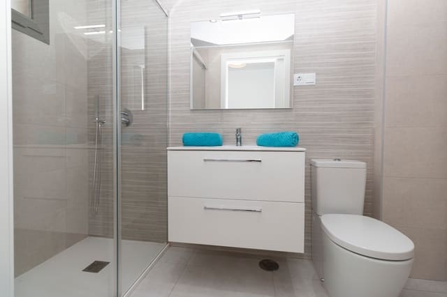 2 sovrum Lägenhet till salu i Villamartin, Orihuela med pool - 232 000 € (Ref: 9233619)