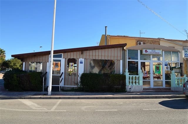 1 bedroom Commercial for sale in La Torreta, Torrevieja - € 295,000 (Ref: 9233624)