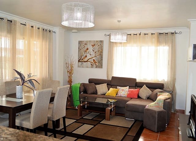 4 slaapkamer Villa te koop in Campoamor, Orihuela met zwembad garage - € 699.000 (Ref: 9233627)