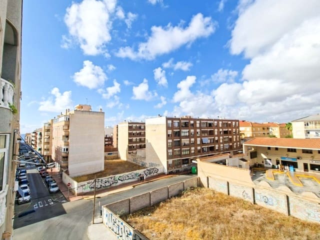 2 sovrum Lägenhet till salu i Las Piscinas Naturales, Torrevieja - 126 000 € (Ref: 9237732)
