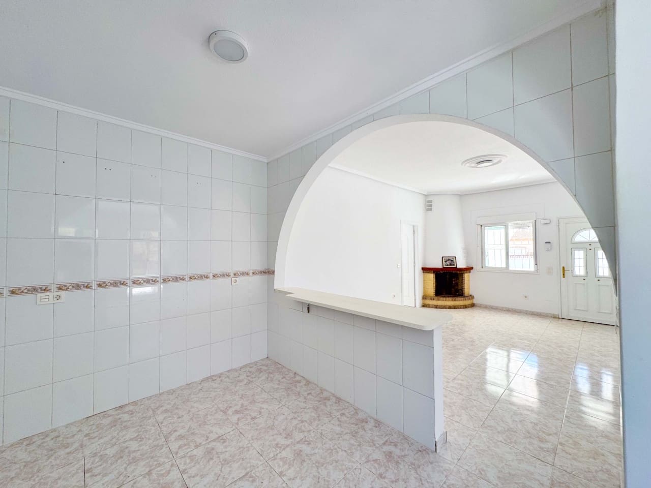 4 Zimmer Villa zu verkaufen in Ciudad Quesada mit Pool Garage - 439.000 € (Ref: 9238827)