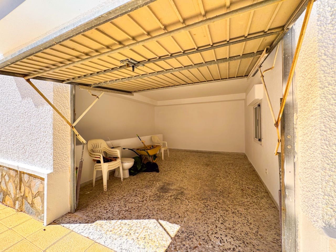 4 Zimmer Villa zu verkaufen in Ciudad Quesada mit Pool Garage - 439.000 € (Ref: 9238827)