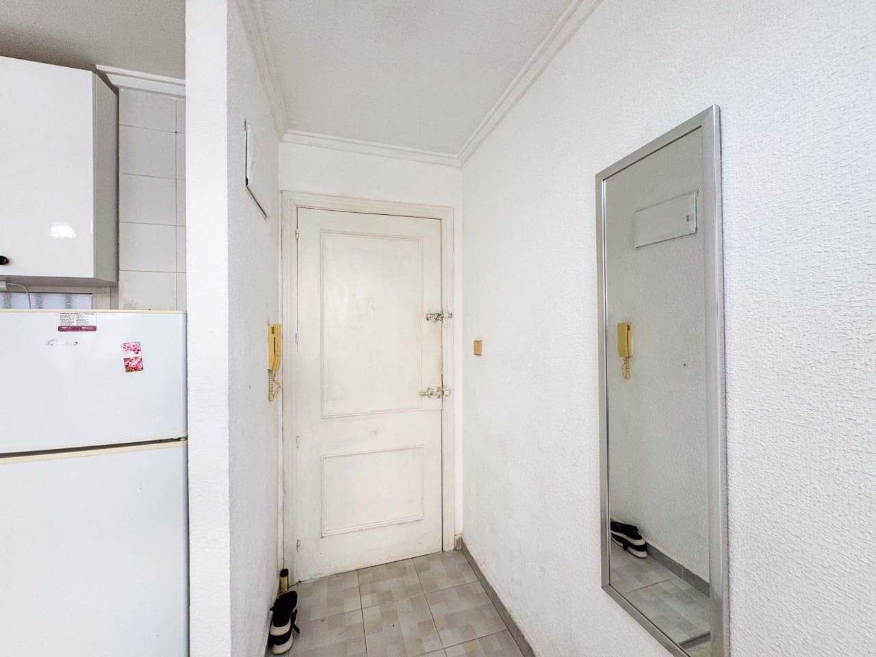 Apartamento de 2 habitaciones en Torrevieja en venta - 129.900 € (Ref: 9245710)