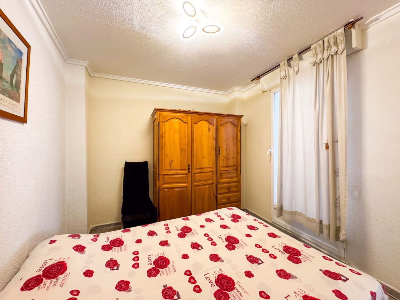 Apartamento de 2 habitaciones en Torrevieja en venta - 129.900 € (Ref: 9245710)