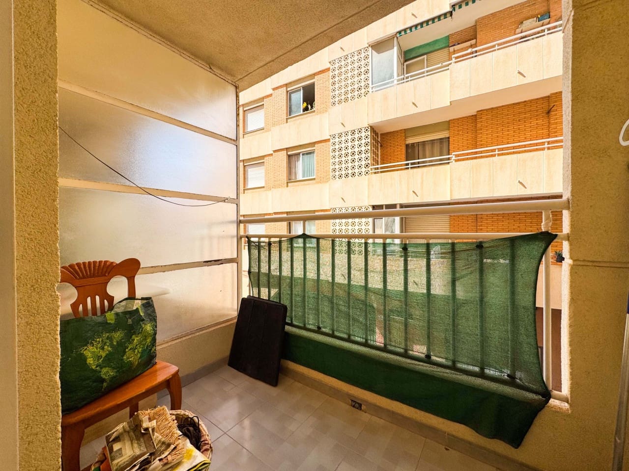 Apartamento de 2 habitaciones en Torrevieja en venta - 129.900 € (Ref: 9245710)