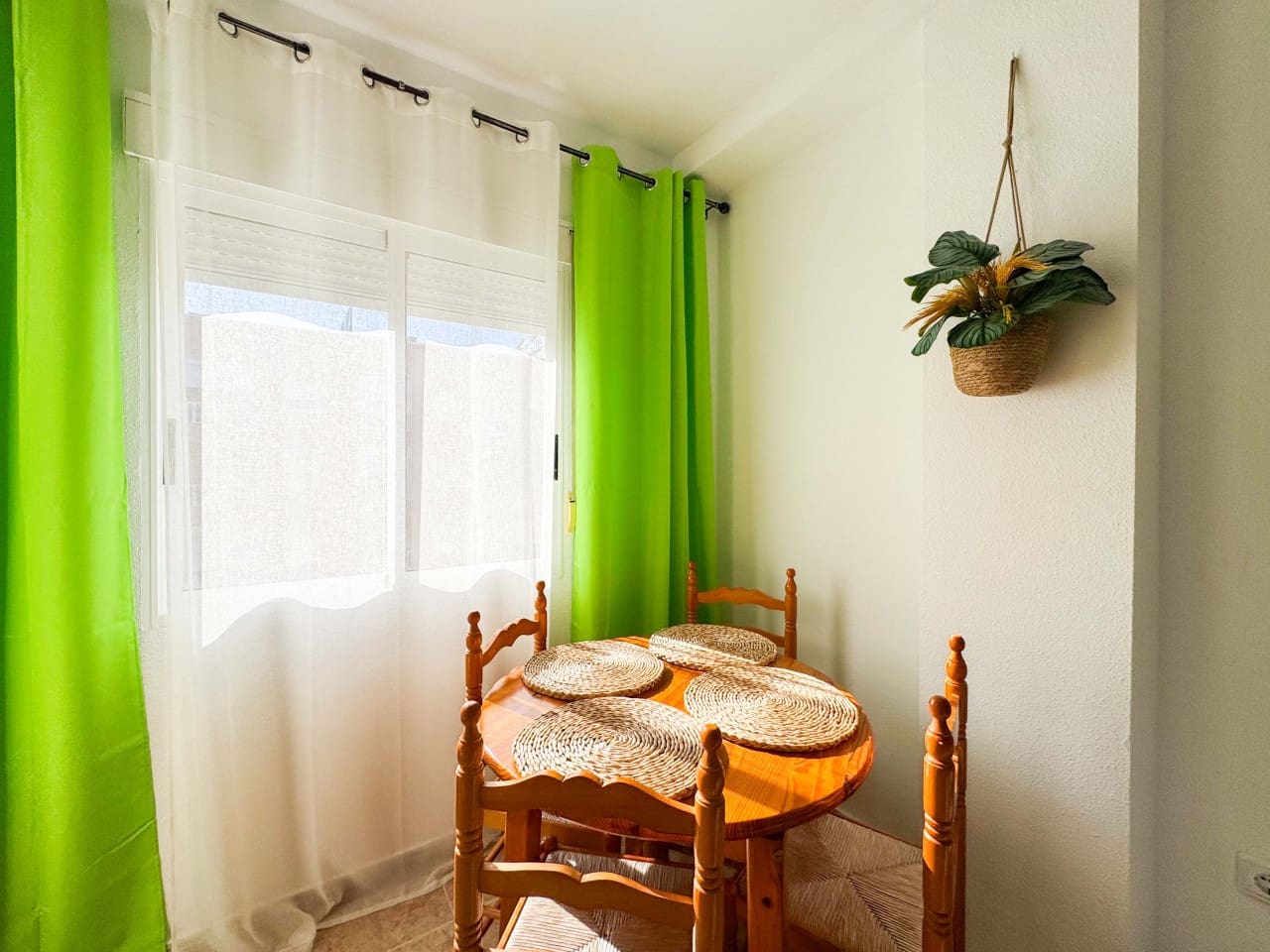 1 soverom Leilighet til salgs i Torrevieja med svømmebasseng - € 144 900 (Ref: 9263875)