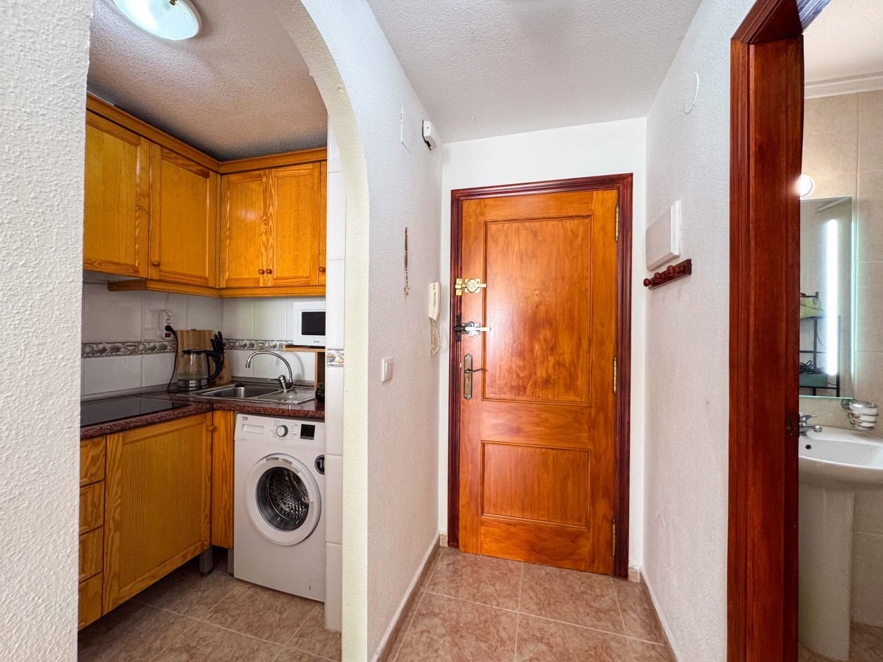 1 soverom Leilighet til salgs i Torrevieja med svømmebasseng - € 144 900 (Ref: 9263875)