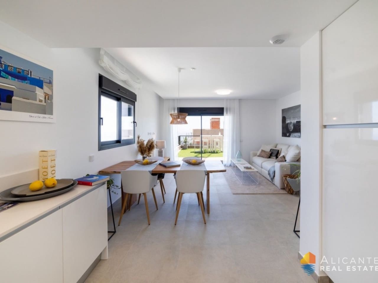 3 sovrum Lägenhet till salu i Gran Alacant med pool - 405 000 € (Ref: 9272197)