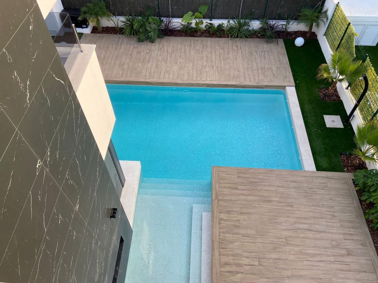 3 chambre Villa/Maison à vendre à Torrevieja avec piscine garage - 750 000 € (Ref: 9278468)