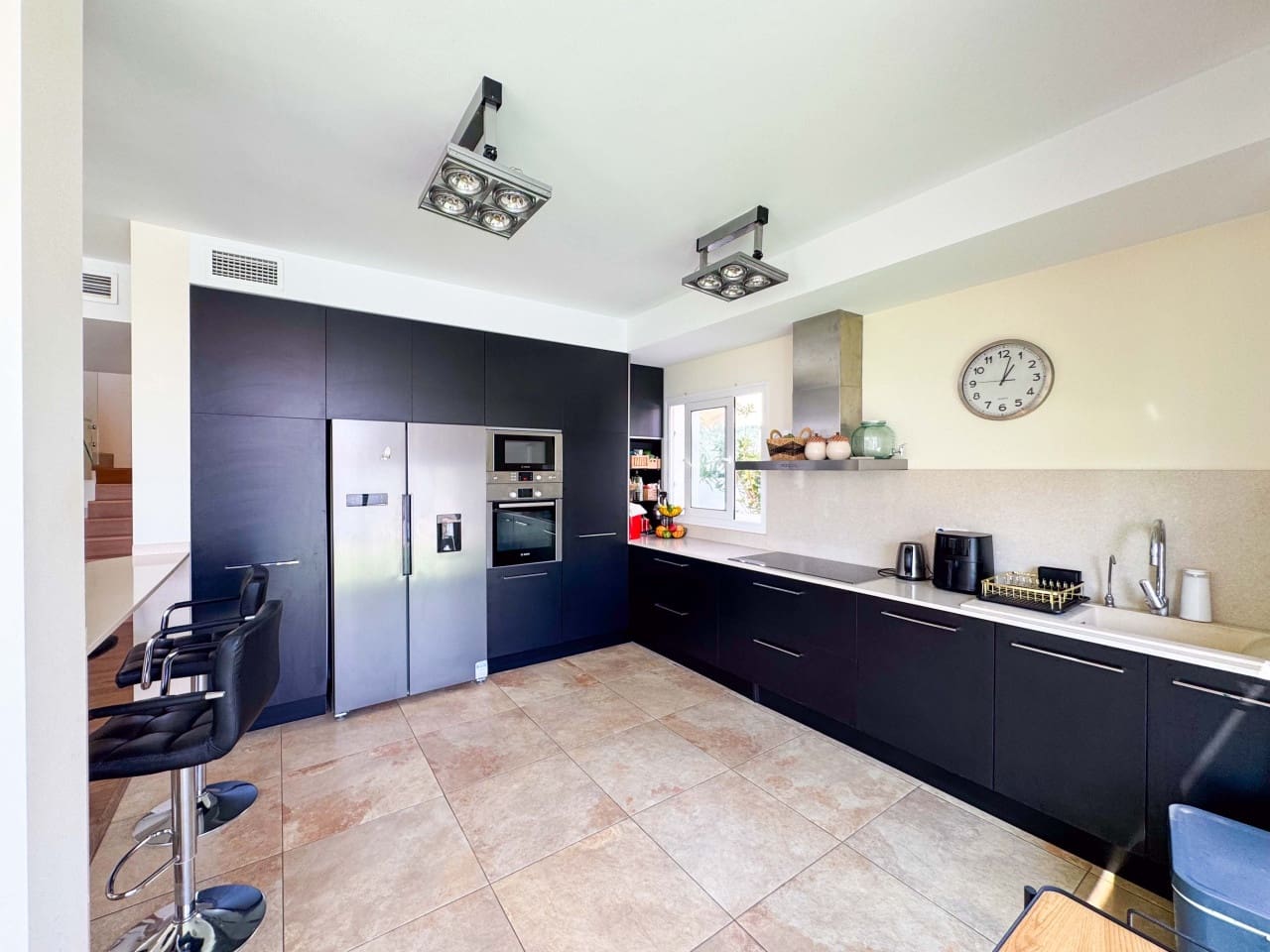 6 Zimmer Villa zu verkaufen in San Fulgencio mit Pool Garage - 699.000 € (Ref: 9279846)