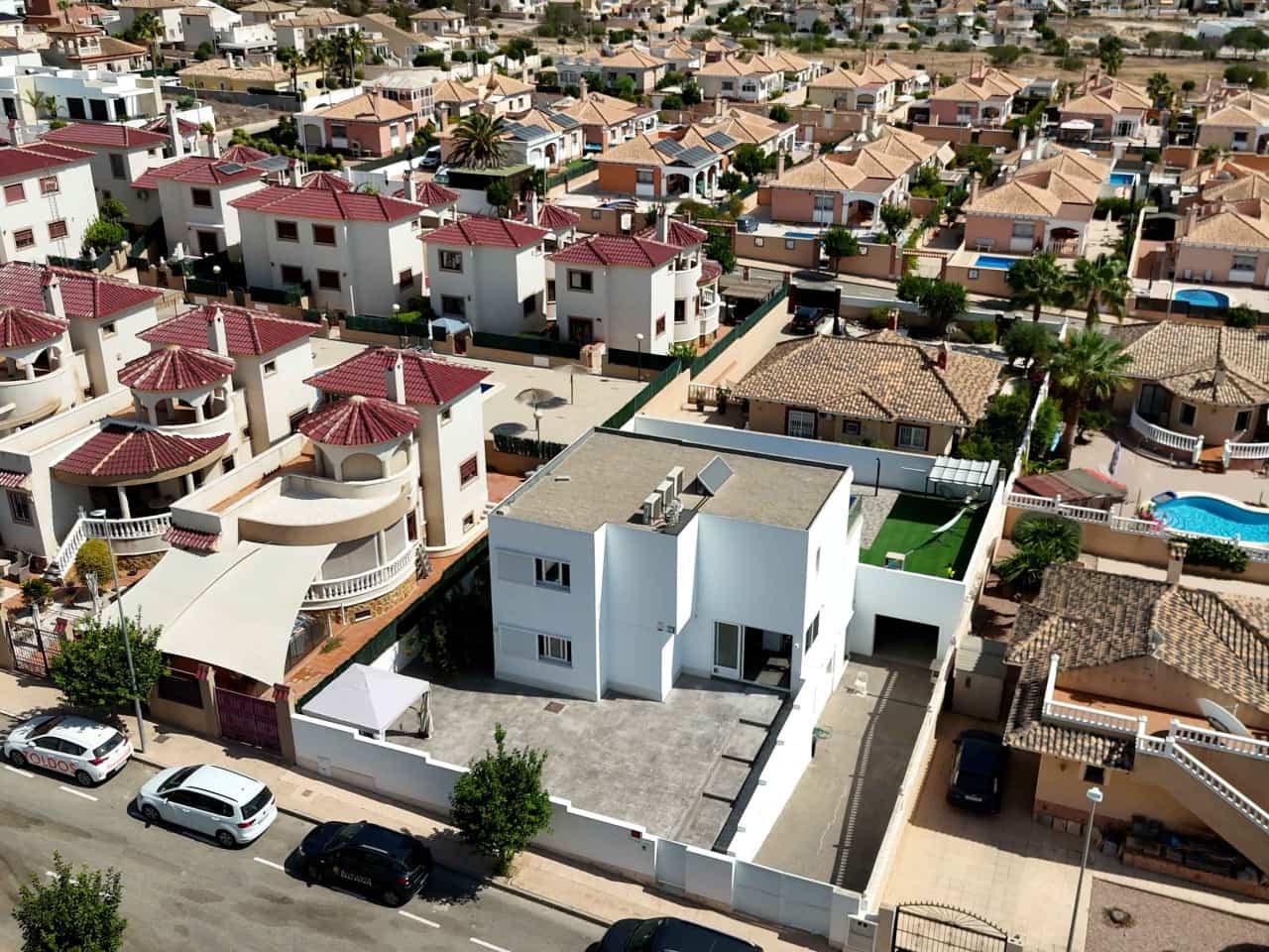 6 Zimmer Villa zu verkaufen in San Fulgencio mit Pool Garage - 699.000 € (Ref: 9279846)