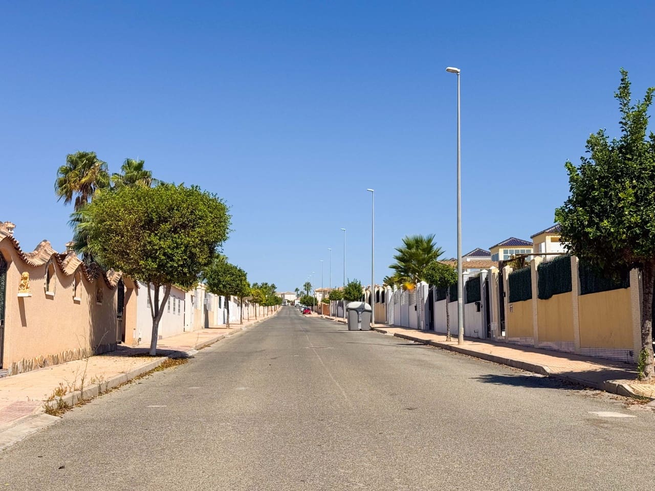 6 Zimmer Villa zu verkaufen in San Fulgencio mit Pool Garage - 699.000 € (Ref: 9279846)