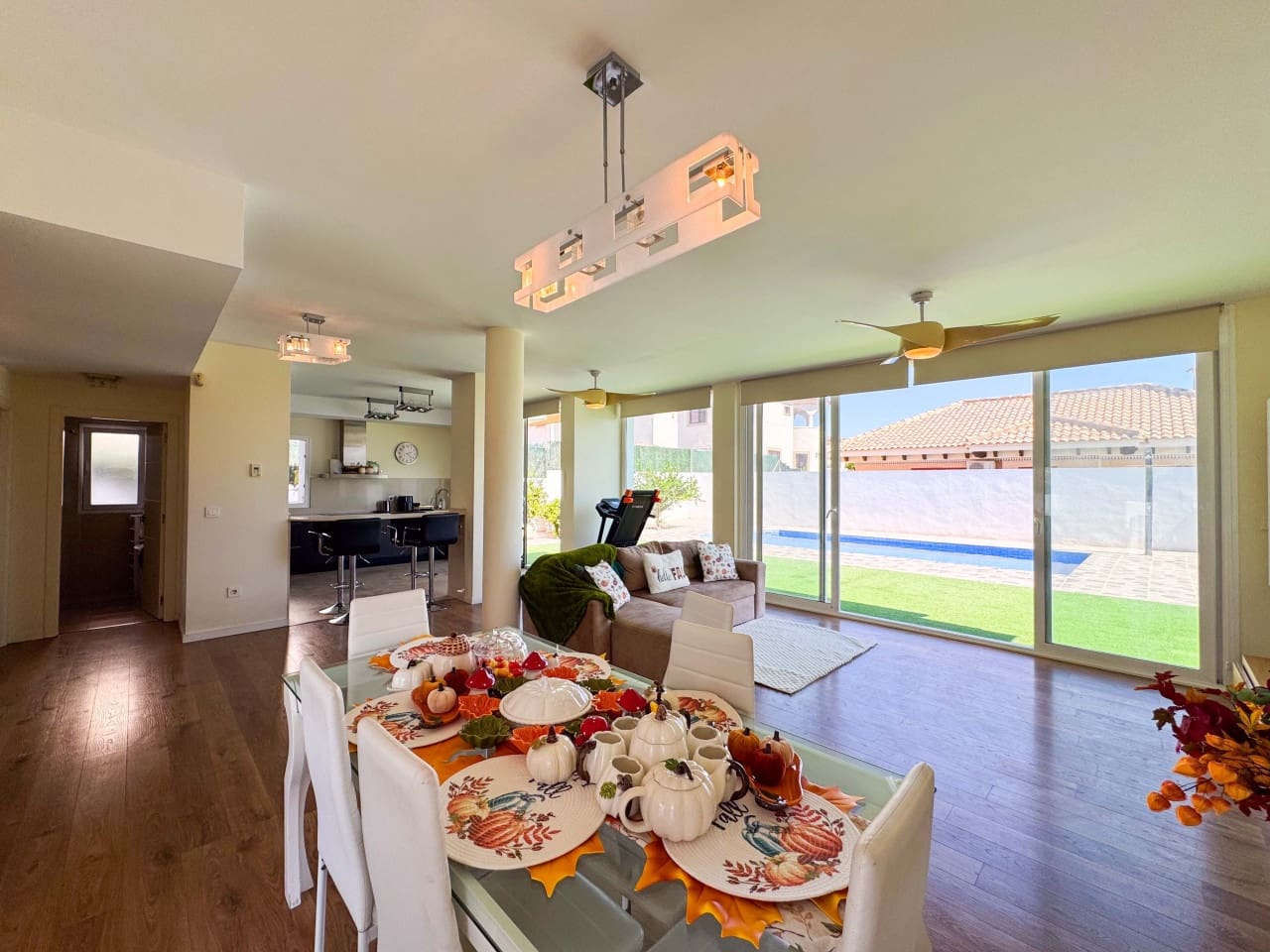 6 Zimmer Villa zu verkaufen in San Fulgencio mit Pool Garage - 699.000 € (Ref: 9279846)