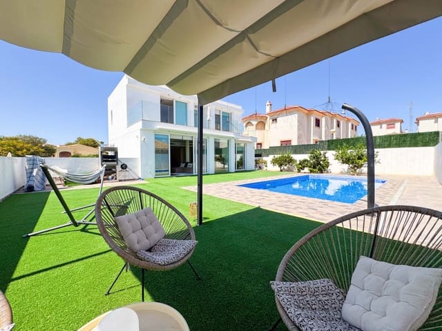 6 Zimmer Villa zu verkaufen in San Fulgencio mit Pool Garage - 699.000 € (Ref: 9279846)