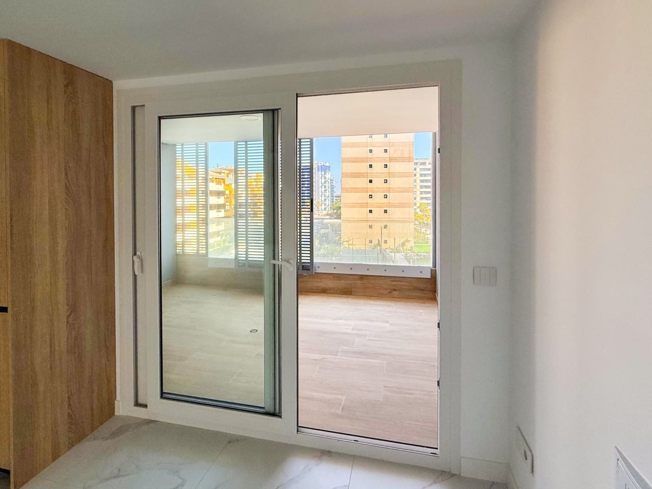 3 soveværelse Lejlighed til salg i Torrevieja med swimmingpool garage - € 599.900 (Ref: 9285674)