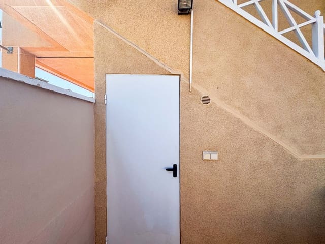 2 soveværelse Villa til salg i Parque de las Naciones, Torrevieja med swimmingpool garage - € 169.900 (Ref: 9288403)