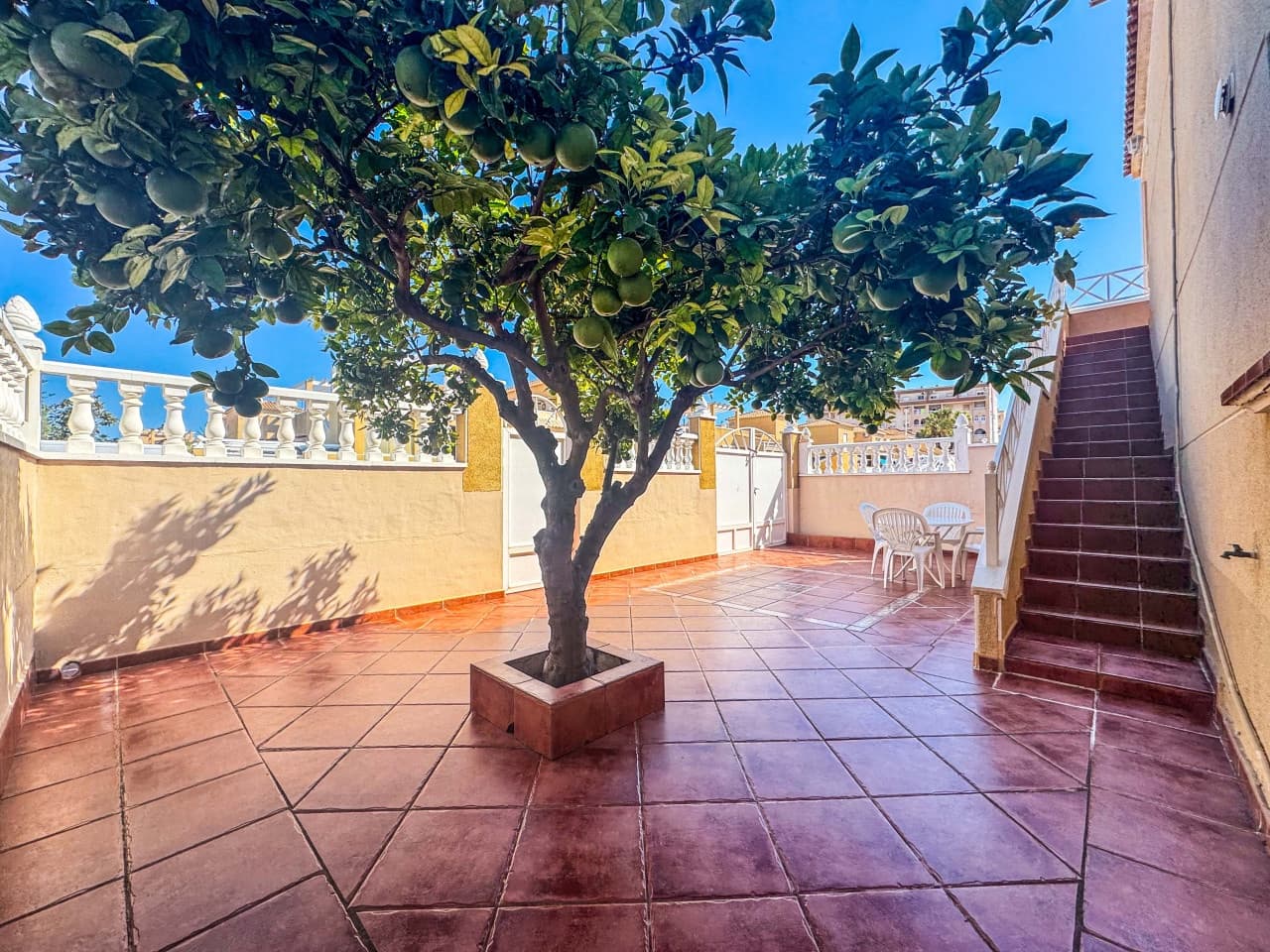 2 bedroom Villa for sale in Torrevieja with pool garage - € 169,900 (Ref: 9288403)