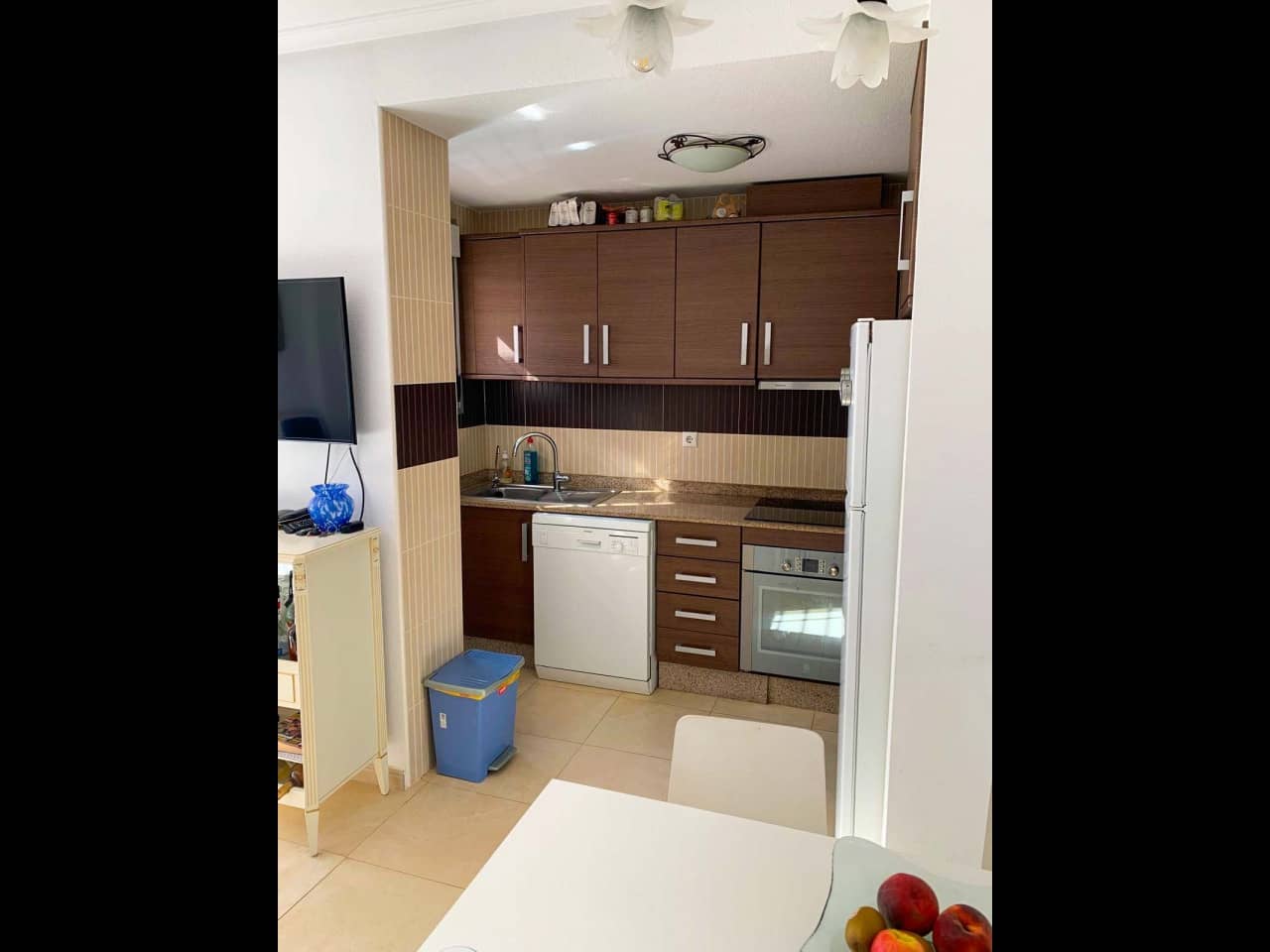 2 bedroom Apartment for sale in Torrevieja with pool garage - € 250,000 (Ref: 9288405)