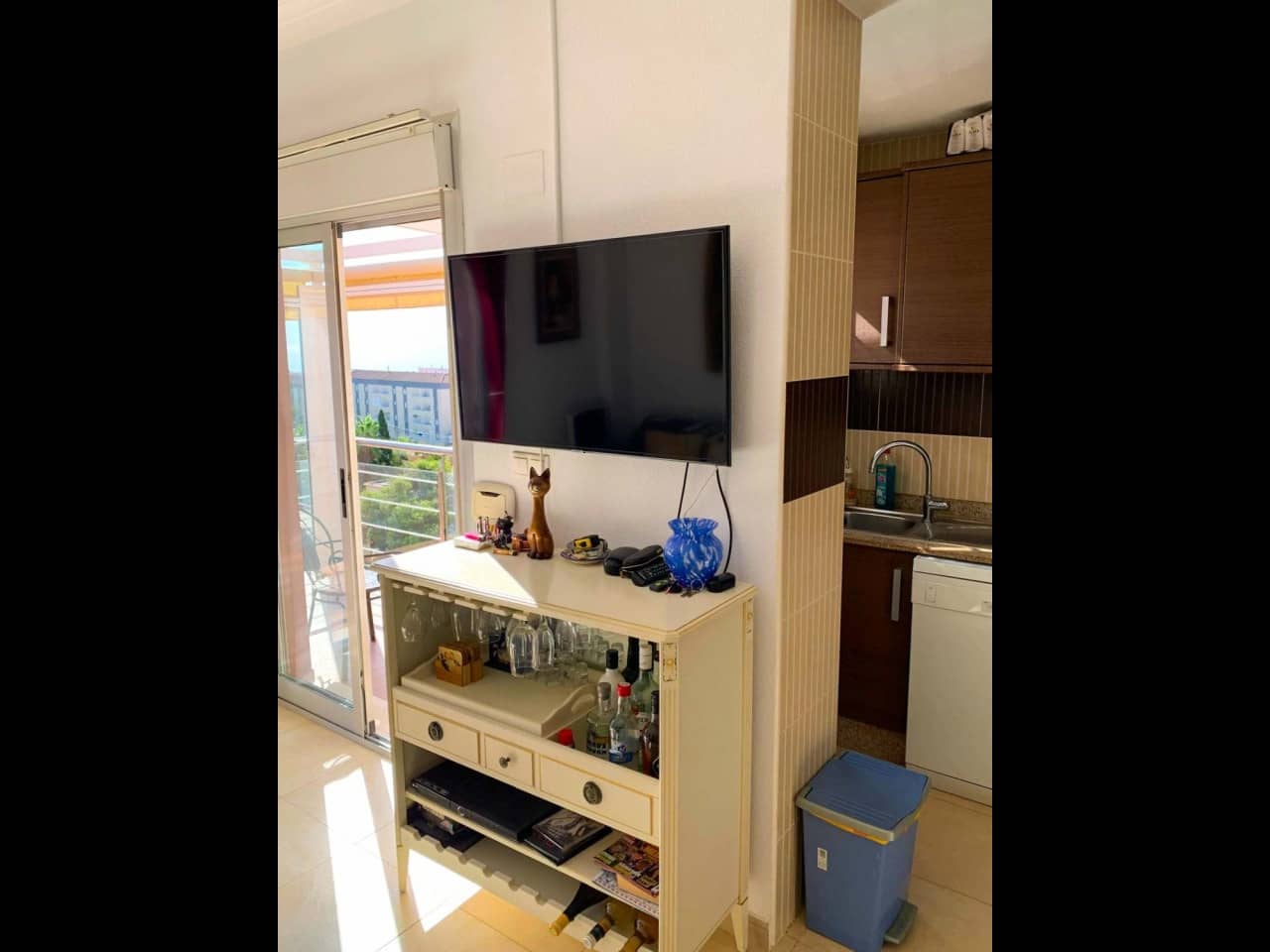 2 bedroom Apartment for sale in Torrevieja with pool garage - € 250,000 (Ref: 9288405)