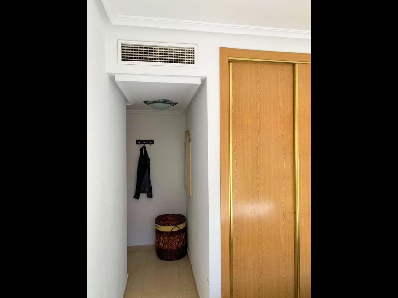 2 bedroom Apartment for sale in Torrevieja with pool garage - € 250,000 (Ref: 9288405)