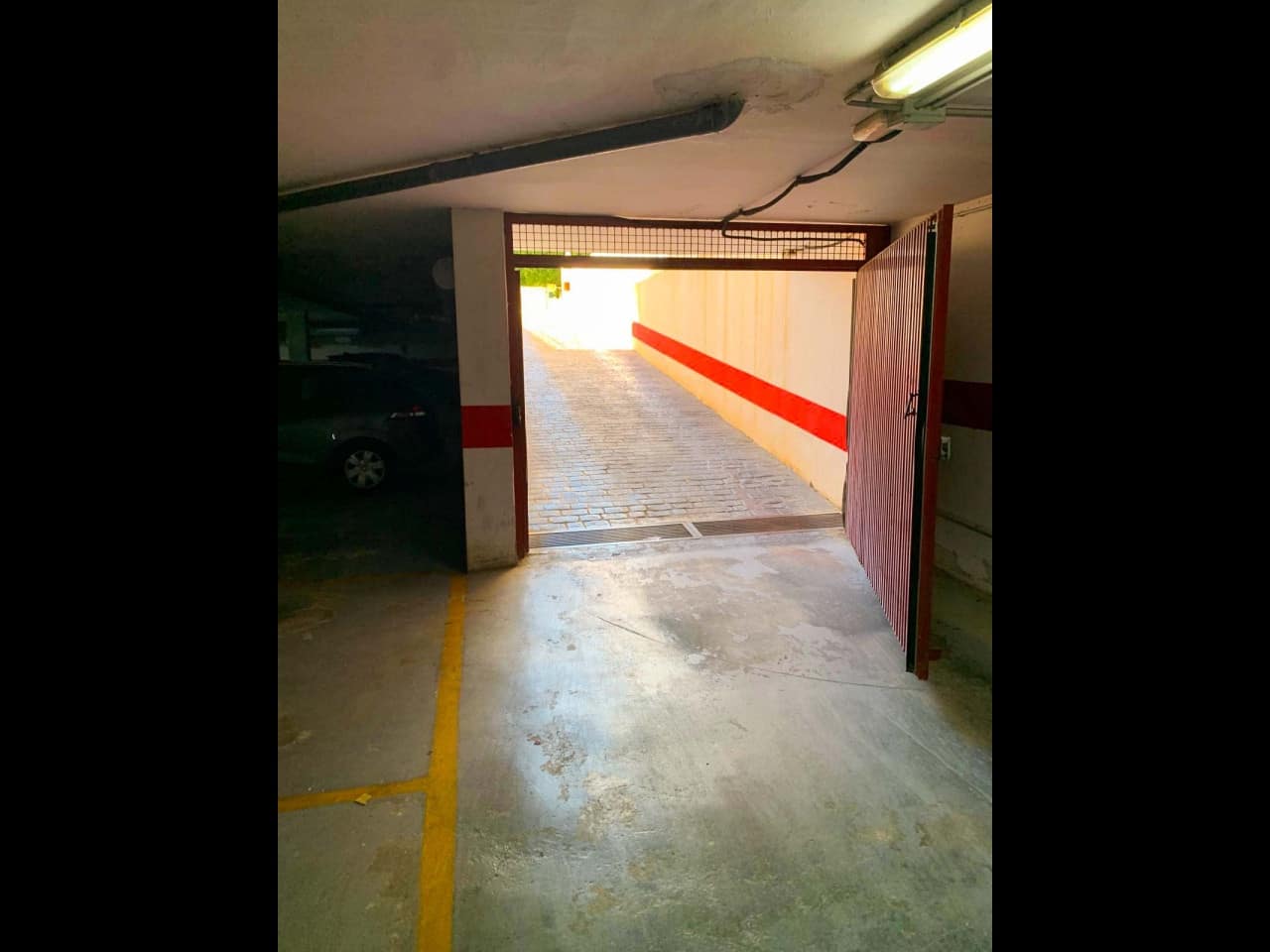 2 bedroom Apartment for sale in Torrevieja with pool garage - € 250,000 (Ref: 9288405)