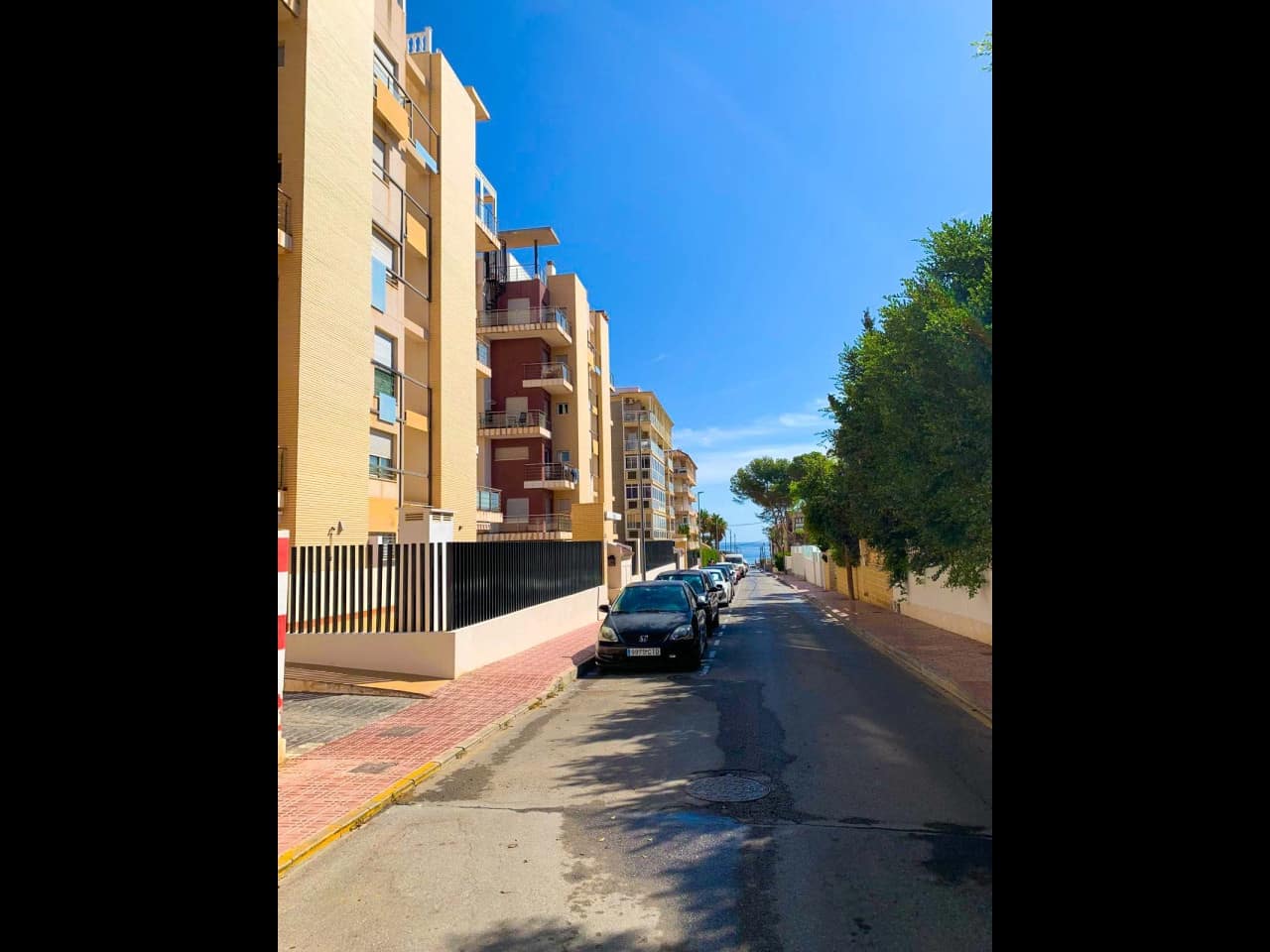 2 bedroom Apartment for sale in Torrevieja with pool garage - € 250,000 (Ref: 9288405)