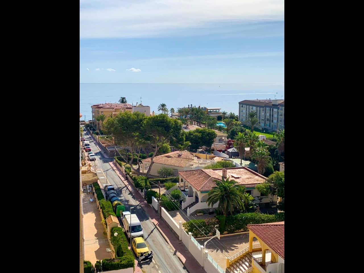 2 bedroom Apartment for sale in Torrevieja with pool garage - € 250,000 (Ref: 9288405)