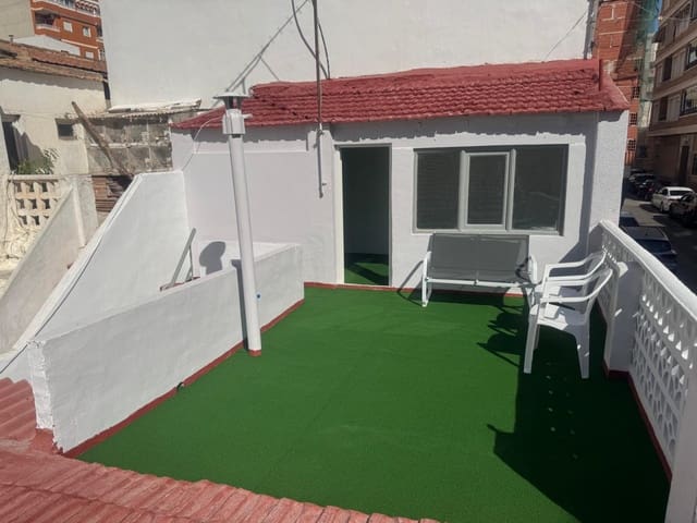 Casa de 4 habitaciones en El Molino, Torrevieja en venta - 169.500 € (Ref: 9306415)