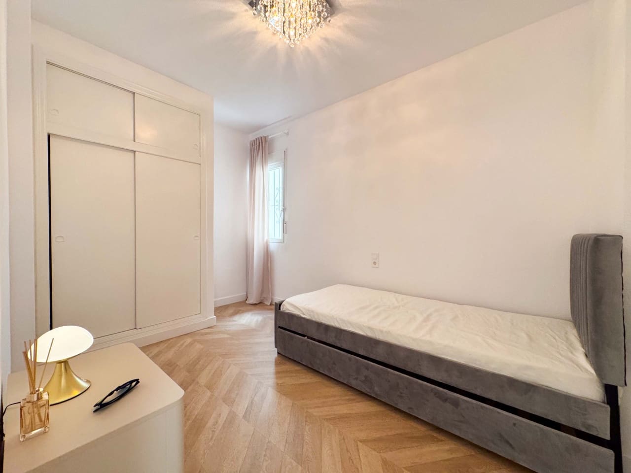 2 soveværelse Lejlighed til salg i Torrevieja med swimmingpool - € 169.000 (Ref: 9308138)