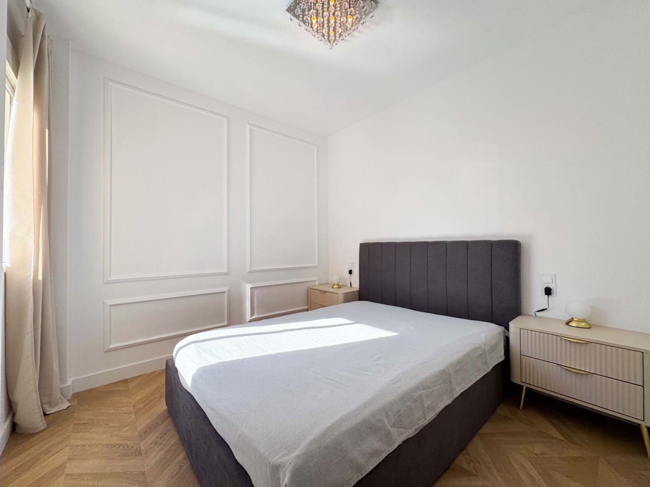 2 soveværelse Lejlighed til salg i Torrevieja med swimmingpool - € 169.000 (Ref: 9308138)