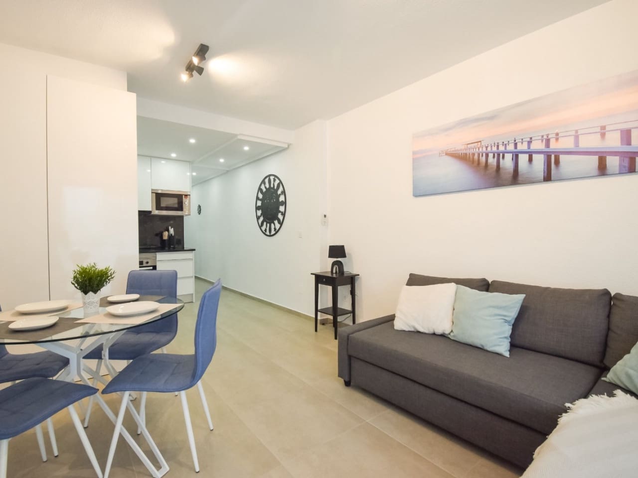 1 makuuhuone Huoneisto myytävänä paikassa Torrevieja mukana uima-altaan - 170 000 € (Ref: 9308139)