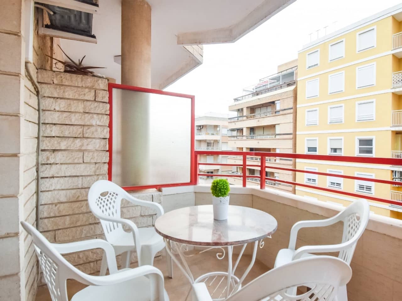 1 makuuhuone Huoneisto myytävänä paikassa Torrevieja mukana uima-altaan - 170 000 € (Ref: 9308139)