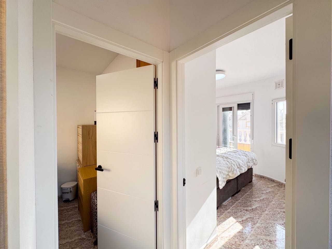 2 soveværelse Byhus til salg i La Regia med swimmingpool garage - € 229.000 (Ref: 9322367)